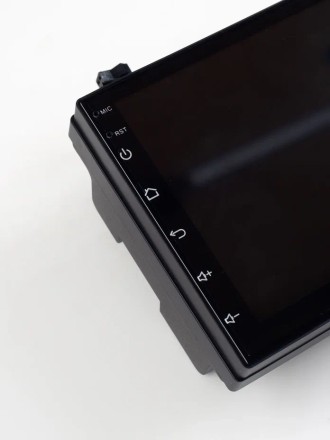 Магнитола Универсальная 175х100 мм COMPAS S300 с SIM 4G + HI-FI с DSP + Carplay