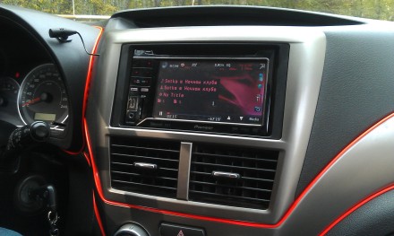 ramka subaru impreza 2.jpg