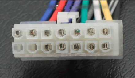 Штекер питания для магнитол Mystery и др (разборный)