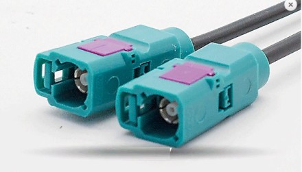 ISO-переходник (антенна) VW/ AUDI /OPEL /SKODA /SEAT c 2-x FAKPA (Z) на Double-FAKRA (female)