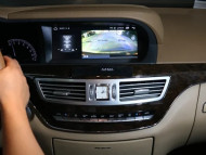 Штатный монитор c большим 10" FullHD IPS экраном c SIM 4G для Mercedes-Benz S-Class W221 (2006-2009)
