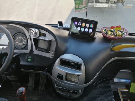 Рамка для установки головных устройств, 9 дюймового дисплея (универсальная) тип5 (на кронштейне)