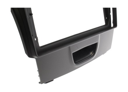 Рамка переходная в Chevrolet Trailblazer (12-15), Isuzu D-Max 2012+ MFB для дисплея 9 дюймов