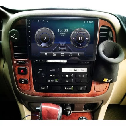 Магнитола на Андроид для Toyota Land Cruiser 100 Lexus LX470 (1998-2002) Winca S400 с 2K экраном SIM 4G (для отверстия 200*100 мм)