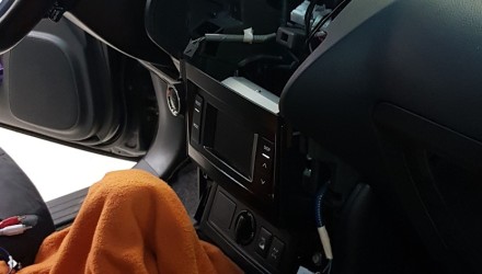 Рамка переходная 2din Toyota Land Cruiser Prado 150 (09-13) с комплектом для СОХРАНЕНИЯ БОРТОВОГО КОМПЬЮТЕРА