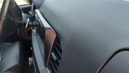 Рамка переходная 9 дюймов УАЗ Патриот (17+) черная