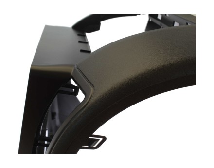 Рамка переходная в Nissan Navara (04-15) MFA для дисплея 10 дюймов