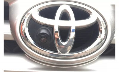 Видеокамера Фронтальная Toyota RAV-4 (06-12) в эмблему F207, тип 2