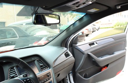 Зеркало заднего вида с автоматическим затемнением и антибликовым покрытием (без монитора)