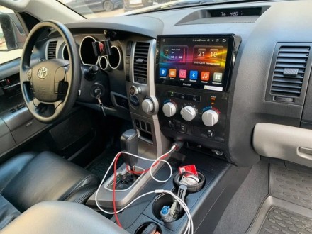 Рамка переходная в Toyota Tundra (06-13) для дисплея 10 дюймов